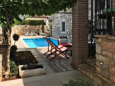 pool
