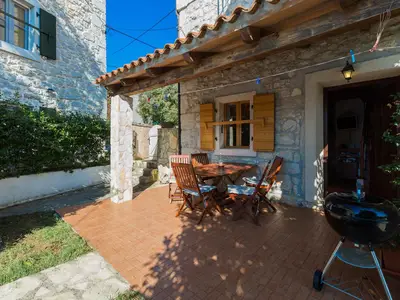 Ferienhaus für 6 Personen (90 m²) in Dračevac 9/10