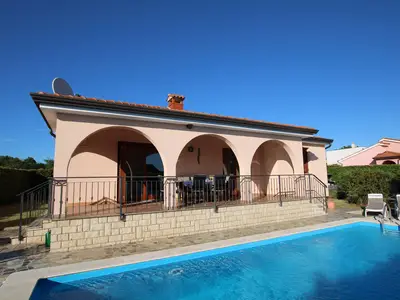 Ferienhaus für 6 Personen (130 m²) in Dračevac 3/10