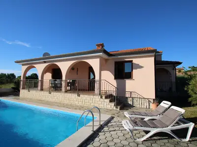 Ferienhaus für 6 Personen (130 m²) in Dračevac 4/10