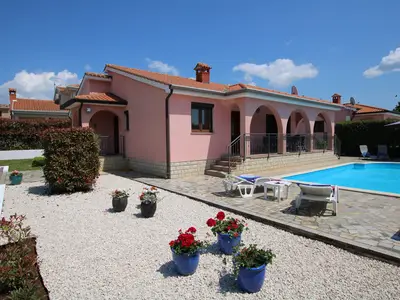 Ferienhaus für 6 Personen (130 m²) in Dračevac 1/10