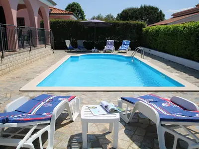Ferienhaus für 6 Personen (130 m²) in Dračevac 2/10