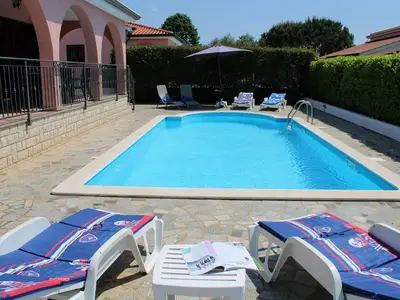 Ferienhaus für 6 Personen (130 m²) in Dračevac 8/10