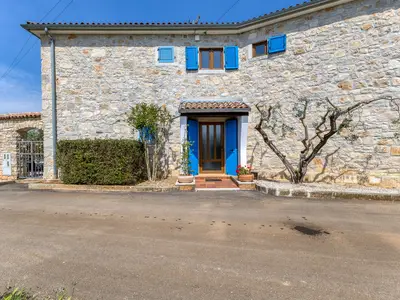 Ferienhaus für 5 Personen (80 m²) in Poreč 1/10
