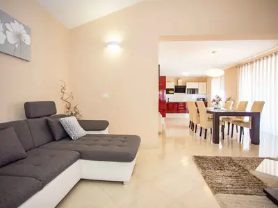 Ferienhaus für 6 Personen (130 m²) in Poreč 10/10