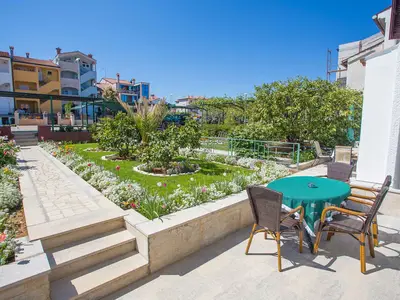 Ferienhaus für 6 Personen (100 m²) in Poreč 8/10