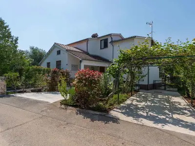 Ferienhaus für 8 Personen (200 m²) in Poreč 4/10