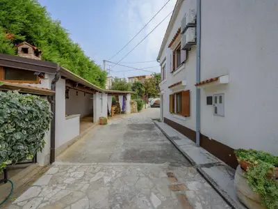 Ferienhaus für 6 Personen (120 m²) in Poreč 3/10