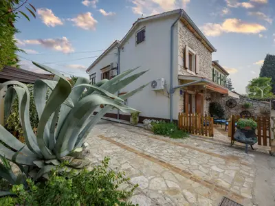 Ferienhaus für 6 Personen (120 m²) in Poreč 1/10