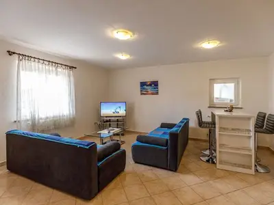 Ferienhaus für 8 Personen (150 m²) in Poreč 4/10