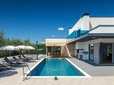 pool