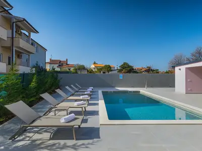 pool