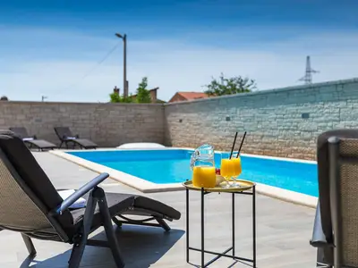 pool