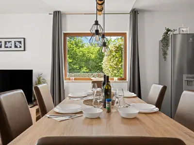DiningRoom