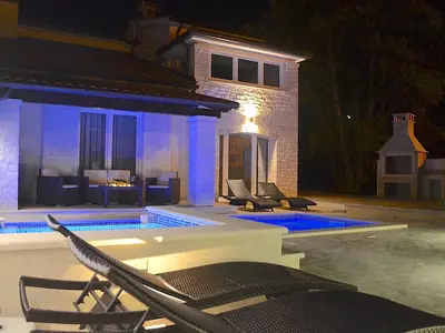Ferienhaus für 8 Personen (150 m²) in Poreč 1/10
