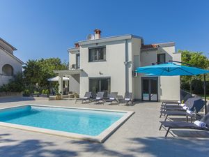 Ferienhaus für 9 Personen (248 m&sup2;) in Poreč