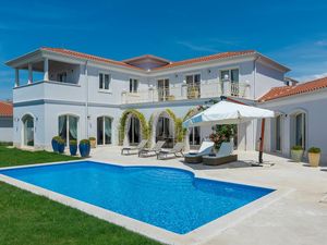 23949620-Ferienhaus-8-Poreč-300x225-0