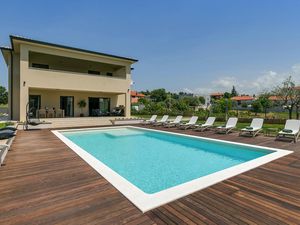 23949854-Ferienhaus-8-Poreč-300x225-2