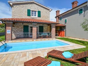 23949071-Ferienhaus-4-Poreč-300x225-0