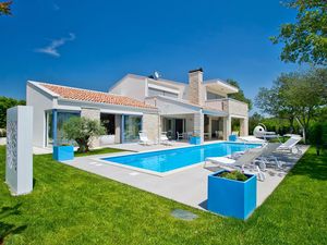 23950800-Ferienhaus-10-Poreč-300x225-0