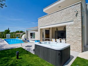 23950800-Ferienhaus-10-Poreč-300x225-2