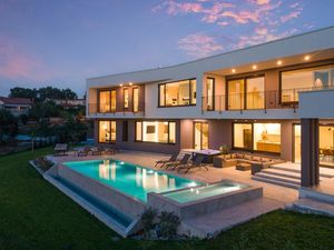 23950848-Ferienhaus-8-Poreč-300x225-0