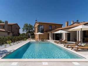 23950879-Ferienhaus-8-Poreč-300x225-4