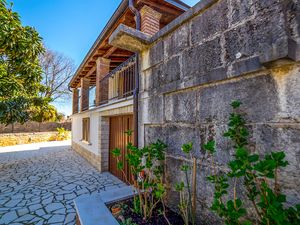 23949682-Ferienhaus-6-Poreč-300x225-3