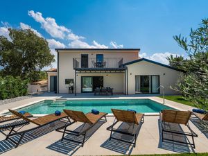 24038461-Ferienhaus-6-Poreč-300x225-3