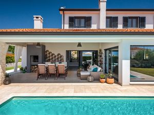 23950690-Ferienhaus-6-Poreč-300x225-0