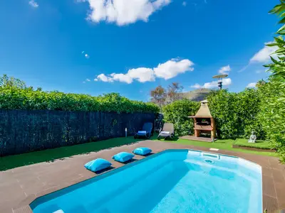 PoolOfHouse PoolOfHouse