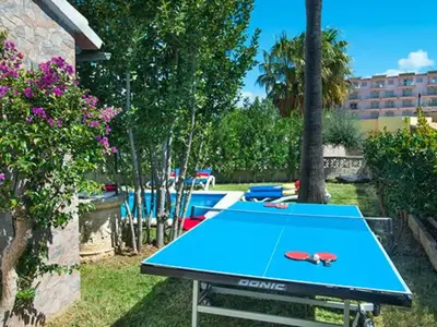Outdoor Outdoor