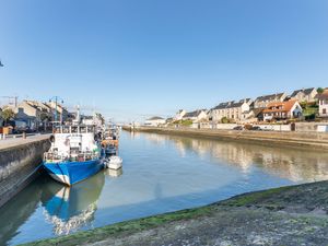 22208763-Ferienhaus-4-Port-en-Bessin-Huppain-300x225-4