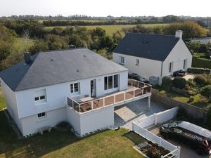 22437533-Ferienhaus-5-Portbail-300x225-3