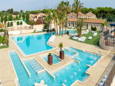 PoolOfHouse