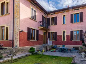 Ferienhaus für 7 Personen (160 m²) in Porto Ceresio