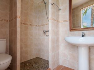 23867249-Ferienhaus-8-Porto Cristo-300x225-2