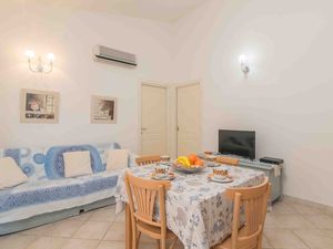 23708495-Ferienhaus-6-Porto San Paolo-300x225-2