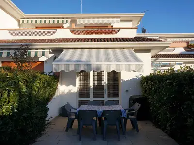 Ferienhaus für 6 Personen (70 m²) in Porto Santa Margherita 1/10