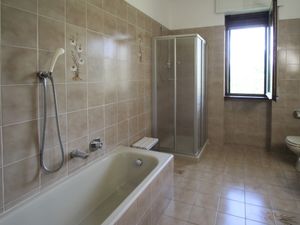 23856415-Ferienhaus-10-Porto Valtravaglia-300x225-2