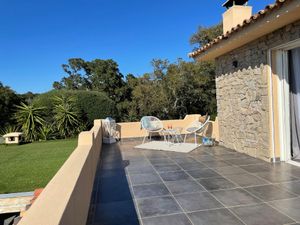 23588347-Ferienhaus-8-Porto Vecchio-300x225-2