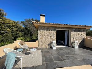 23588347-Ferienhaus-8-Porto Vecchio-300x225-4