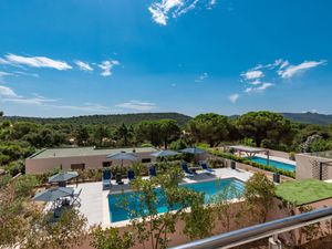 23859854-Ferienhaus-8-Porto Vecchio-300x225-5