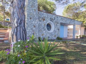 22942619-Ferienhaus-7-Portoferraio-300x225-3