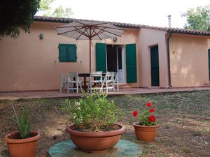 23891125-Ferienhaus-8-Portoferraio-300x225-5