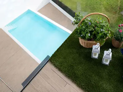 PoolOfHouse