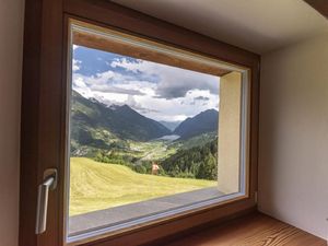 23670258-Ferienhaus-10-Poschiavo-300x225-3