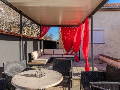 Ferienhaus für 7 Personen in Posedarje 10/10