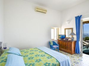 21593749-Ferienhaus-6-Positano-300x225-1