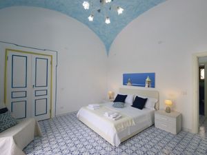 23127335-Ferienhaus-6-Positano-300x225-5